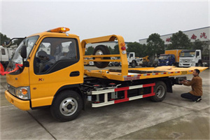 镇原哪里有拖车服务